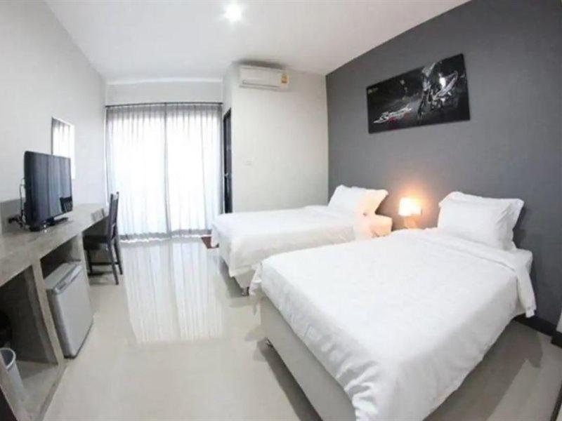 Plus Hotel Loei Eksteriør bilde